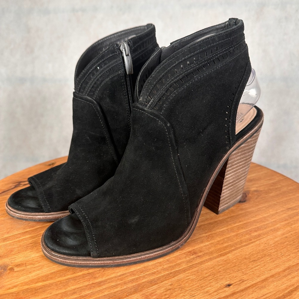 Vince Camuto Koral Booties Womens 10M Black Good Suede Peep Toe Block Heel